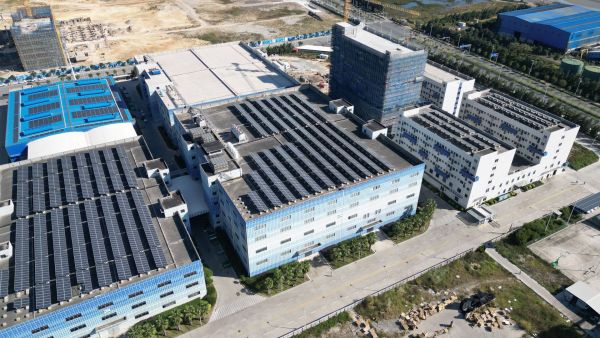 Top 5 avantages du photovoltaïque pour le secteur tertiaire